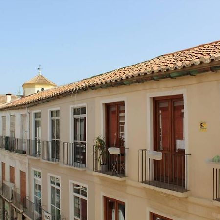 Good Vibes Rustic Downtown Alvarez Apartment Malaga Bagian luar foto
