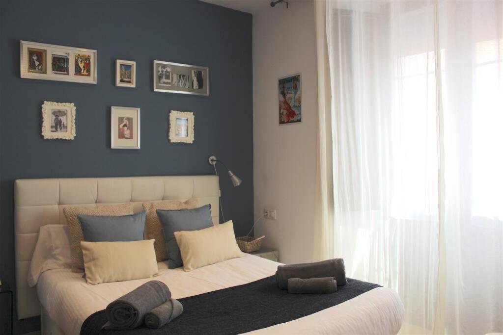 Good Vibes Rustic Downtown Alvarez Apartment Malaga Bagian luar foto